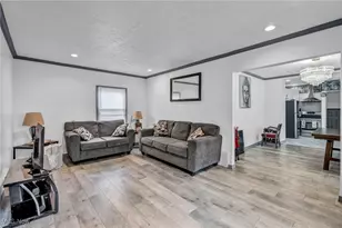 364 Rexford St, Akron, OH 44314 - Photo 31