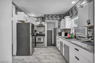 364 Rexford St, Akron, OH 44314 - Photo 21