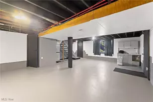 2129 Tippecanoe Ave, Youngstown, OH 44509 - Photo 17