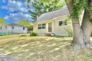 2931 Popham St, Akron, OH 44314 - Photo 1