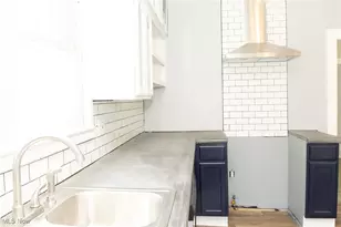 2941 Old Home Rd, Akron, OH 44312 - Photo 7