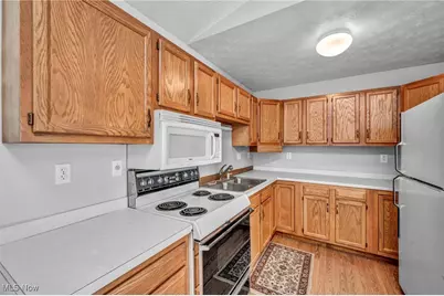 9220 Terrace Park Drive, Mentor, OH 44060 - Photo 15