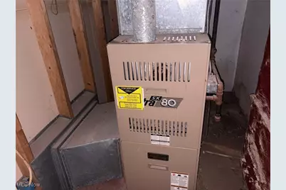 9921 Hampden Avenue, Loveland, OH 44108 - Photo 11