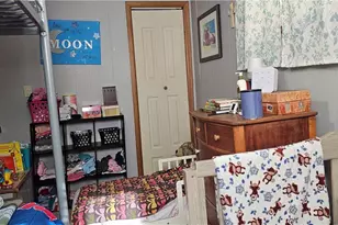 327 Fairview Rd, Chester, WV 26034 - Photo 11