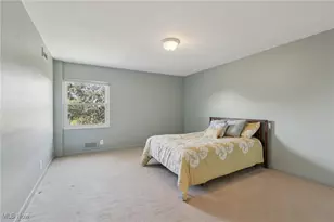 275 N Portage Path, Akron, OH 44303 - Photo 15