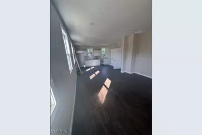 5924 Denison Avenue #Up, Loveland, OH 44102 - Photo 7