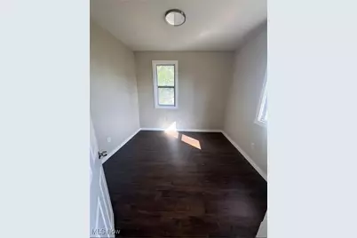 5924 Denison Avenue #Up, Loveland, OH 44102 - Photo 13