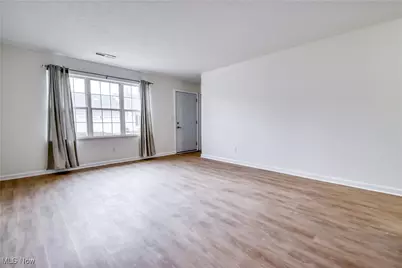 233 Gulls Cove, Painesville Twp, OH 44077 - Photo 5