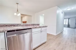 233 Gulls Cove, Painesville Twp, OH 44077 - Photo 9