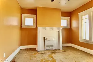 12406 Kinsman Rd, Loveland, OH 44120 - Photo 35