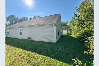 2301 Norman Avenue, Ashtabula, OH 44004 - Photo 5