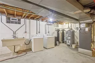 11785 Stonegate Dr, Chardon, OH 44024 - Photo 45