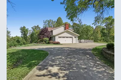 11785 Stonegate Drive, Chardon, OH 44024 - Photo 7