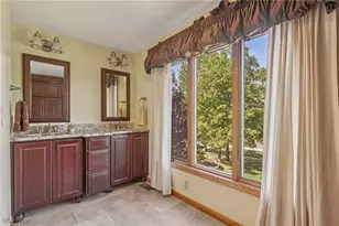 11785 Stonegate Dr, Chardon, OH 44024 - Photo 35