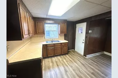 3246 E 137th Street, Loveland, OH 44120 - Photo 9