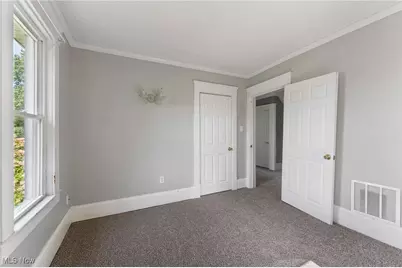 21 E Liberty Street, Mineral Ridge, OH 44440 - Photo 21