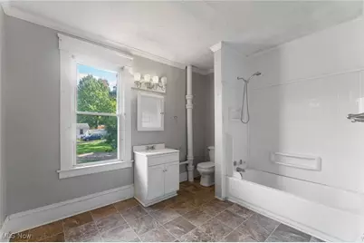 21 E Liberty Street, Mineral Ridge, OH 44440 - Photo 19