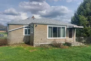 102 Valley Rd, Mingo Junction, OH 43938 - Photo 19