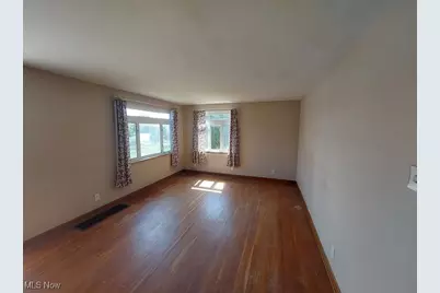 102 Valley Road, Mingo Junction, OH 43938 - Photo 3