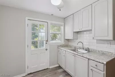 4723 W 125th Street, Loveland, OH 44135 - Photo 7