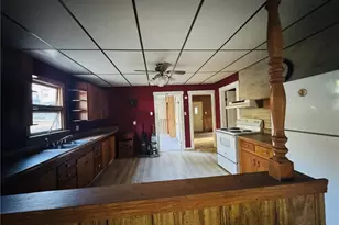 401 Summit St, Crooksville, OH 43731 - Photo 11