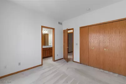 1315 Fieldcrest Drive, Wadsworth, OH 44281 - Photo 27