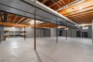 1315 Fieldcrest Dr, Wadsworth, OH 44281 - Photo 33