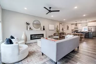 1989 W 47th St, Loveland, OH 44102 - Photo 13