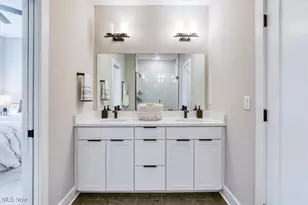 1989 W 47th St, Loveland, OH 44102 - Photo 27