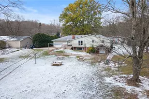 193 Fairway Dr, Akron, OH 44333 - Photo 45