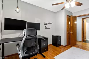 193 Fairway Dr, Akron, OH 44333 - Photo 23