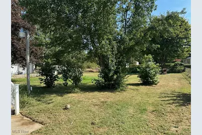 9626 Windham Parkman Road, Windham, OH 44288 - Photo 11