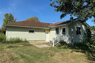 9626 Windham Parkman Rd, Windham, OH 44288 - Photo 7