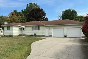 9626 Windham Parkman Rd, Windham, OH 44288 - Photo 3