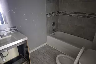 747 W River Rd N, Elyria, OH 44035 - Photo 7