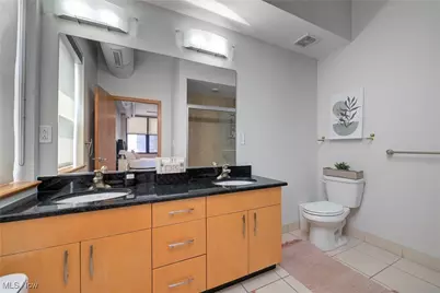 2077 E 4th Street #4E, Loveland, OH 44115 - Photo 19