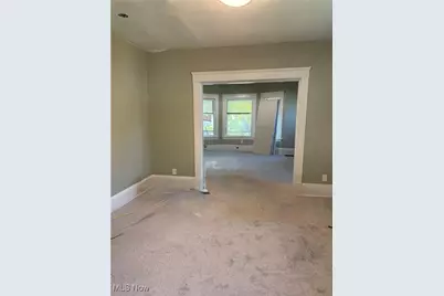 10313 Pierpont Avenue, Loveland, OH 44108 - Photo 7