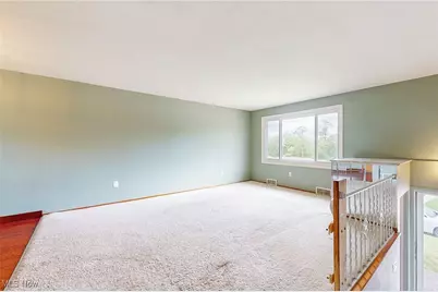 2920 Linda Way, Steubenville, OH 43952 - Photo 7