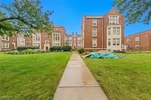 15610 Van Aken Blvd, Huber Heights, OH 44120 - Photo 1