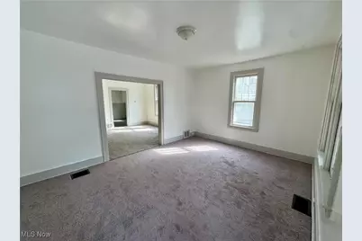 1611 Pennsylvania Avenue, Steubenville, OH 43952 - Photo 5