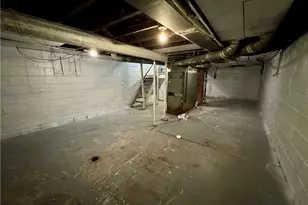 1611 Pennsylvania Ave, Steubenville, OH 43952 - Photo 15