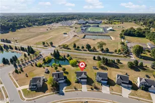 1614 Bellview St NE, Canton, OH 44721 - Photo 3