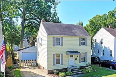 418 Hayes Avenue, Cuyahoga Falls, OH 44221 - Photo 1