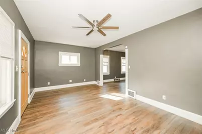 13409 Glendale Avenue, Loveland, OH 44105 - Photo 3