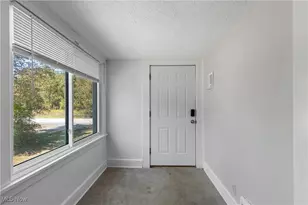 1101 Lake Ave, Aurora, OH 44202 - Photo 3