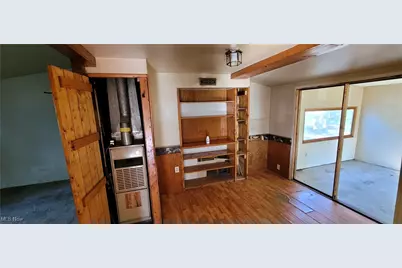 33700 Henwell Road, Columbia Station, OH 44028 - Photo 5