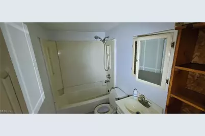 33700 Henwell Road, Columbia Station, OH 44028 - Photo 9