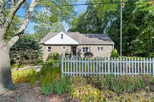 1599 Riverside Dr, Akron, OH 44310 - Photo 1