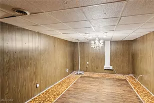 1276 Linwood Ave SW, North Canton, OH 44720 - Photo 43