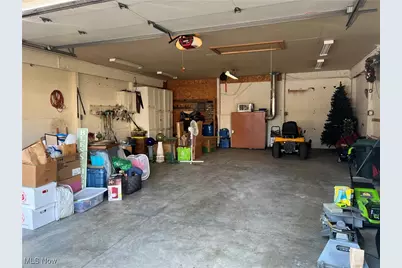 395 W Clark Street, East Palestine, OH 44413 - Photo 15